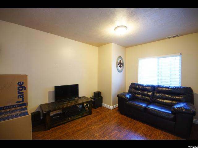11507 S SUMMER STONE Dr, South Jordan, UT 84009