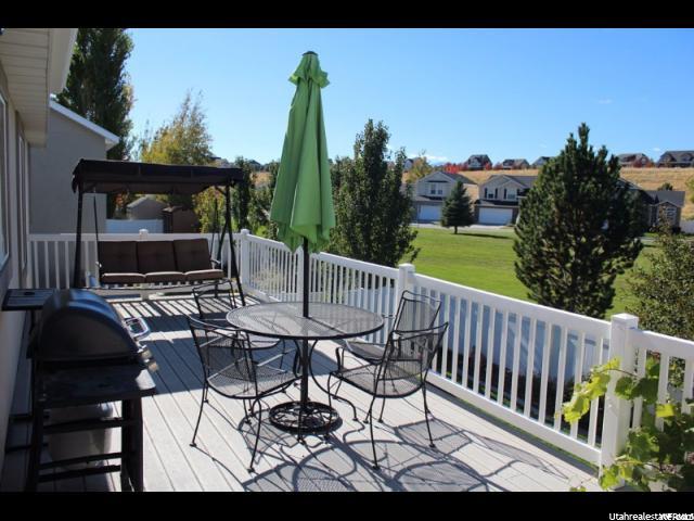 10852 S PINE SHADOW RD W, South Jordan, UT 84009