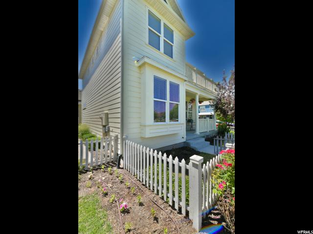 10617 S TOPVIEW Rd, South Jordan, UT 84009