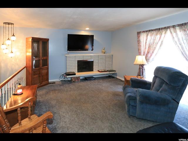 995 E CLAREMONT DR S, Bountiful, UT 84010