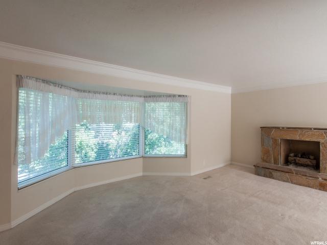 2215 S CAROLYN E, Bountiful, UT 84010