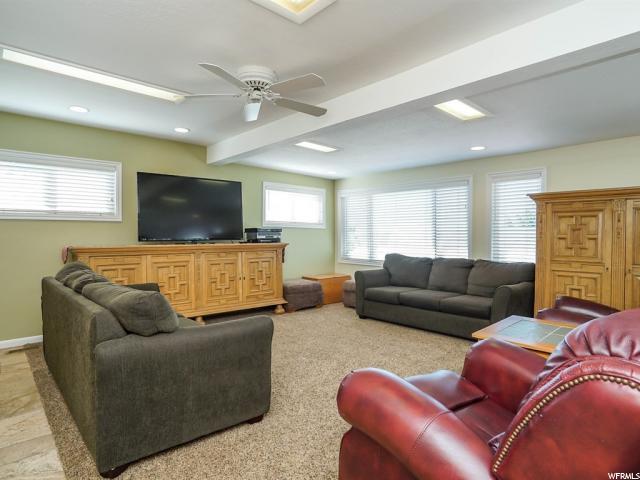 76 S TARTARIAN CIR, Bountiful, UT 84010