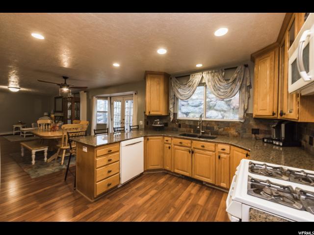 997 E Canyon Creek Dr, Bountiful, UT 84010