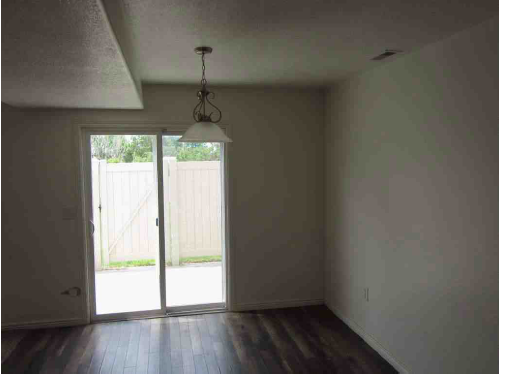 652 W 800 NClinton, UT, 84015Davis County