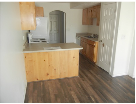652 W 800 NClinton, UT, 84015Davis County