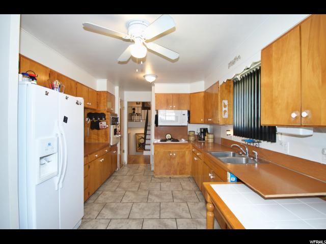 220 N Terrace Dr E, Clearfield, UT 84015