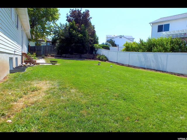 1187 W 1800 N, Clinton, UT 84015