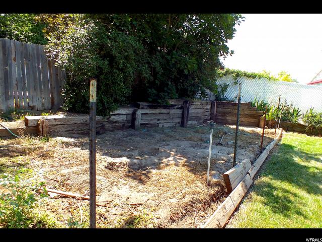 1187 W 1800 N, Clinton, UT 84015