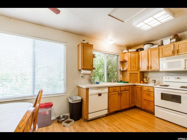 2176 W 1630 N, Clinton, UT 84015