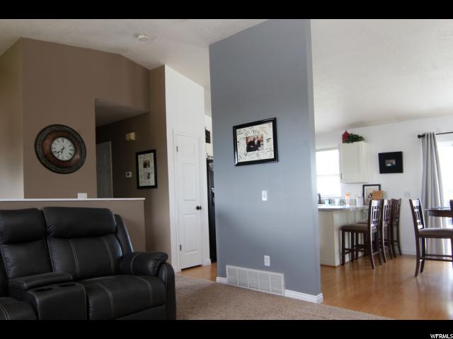396 W 1850 S, Clearfield, UT 84015