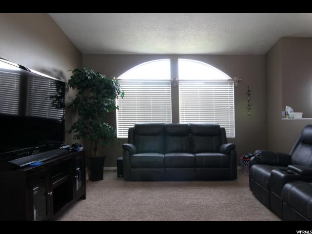 396 W 1850 S, Clearfield, UT 84015