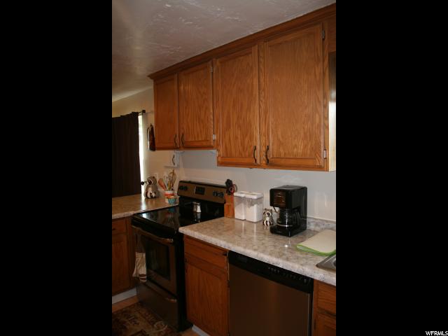 408 N 1500 W, Clinton, UT 84015