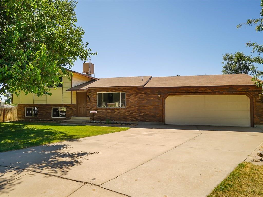 964 N 1175 W, Clinton, UT 84015