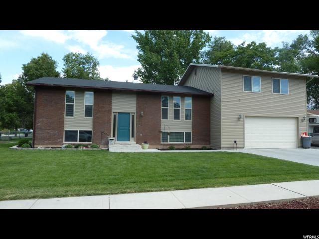 1078 W 2600 N, Clinton, UT 84015