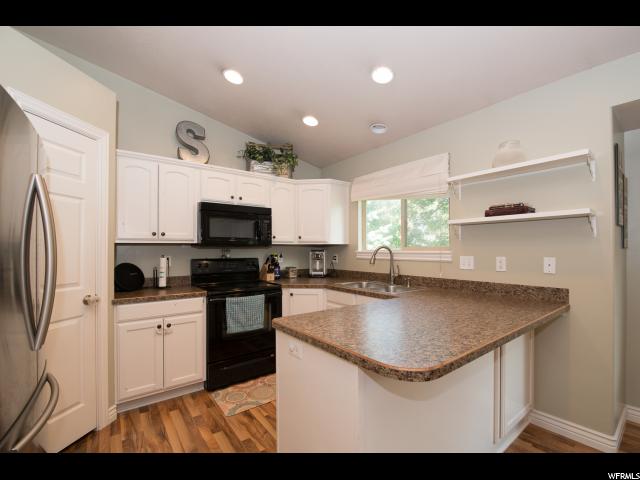 1853 N 1275 W, Clinton, UT 84015