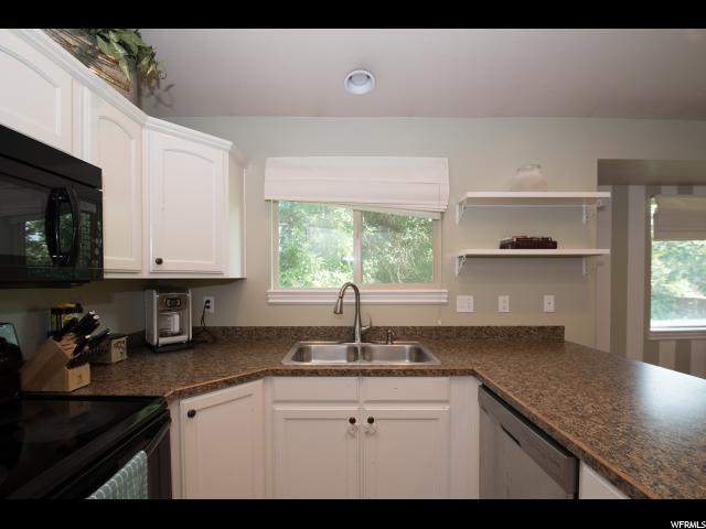 1853 N 1275 W, Clinton, UT 84015