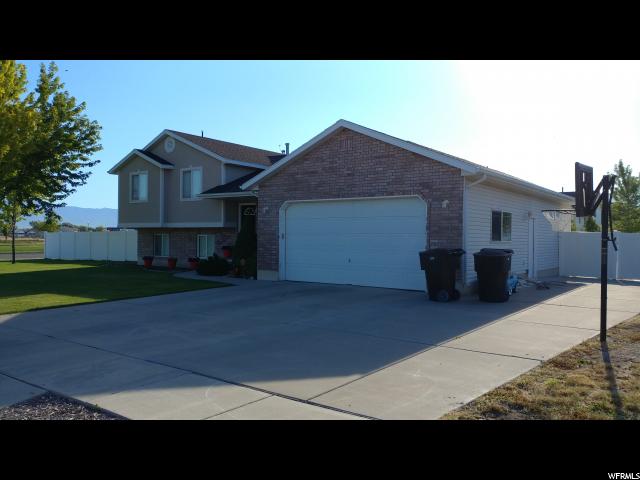 2396 N 2930 W, Clinton, UT 84015
