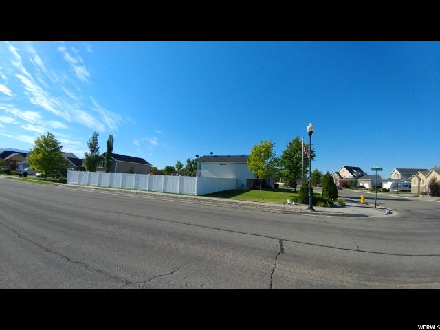2396 N 2930 W, Clinton, UT 84015