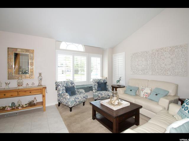 1198 W 1520 N, Clinton, UT 84015