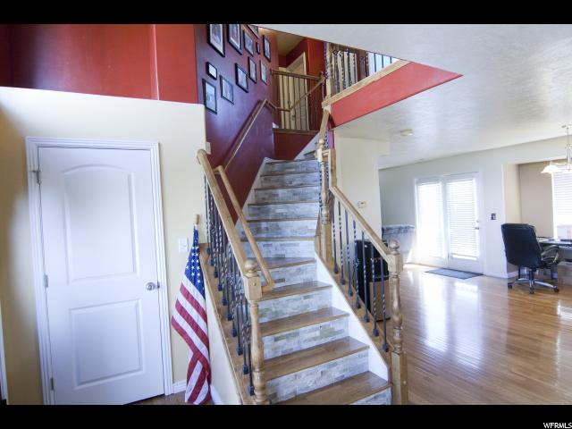 3133 W 2050 N, Clinton, UT 84015