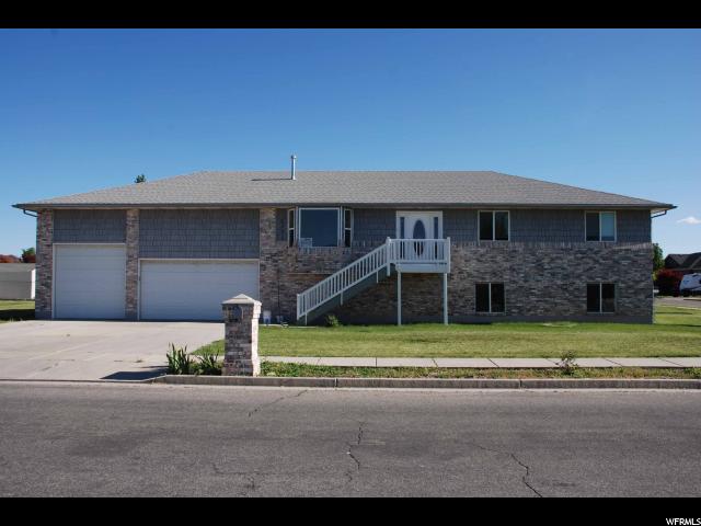3433 W 1500 N, Clinton, UT 84015