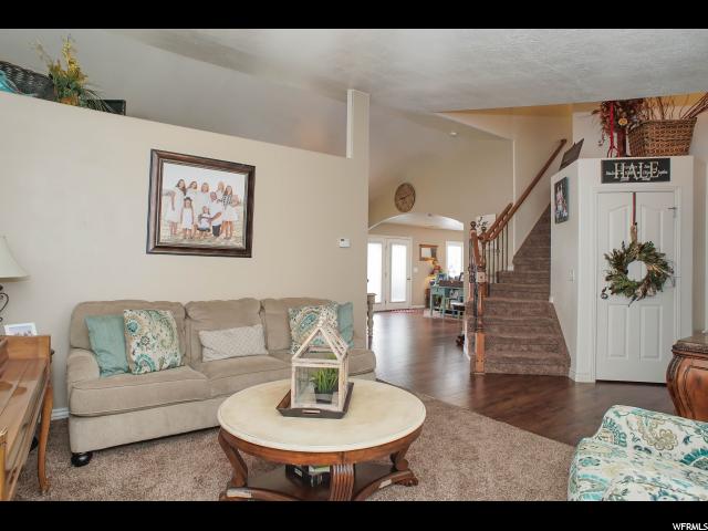 2582 W 1890 N, Clinton, UT 84015