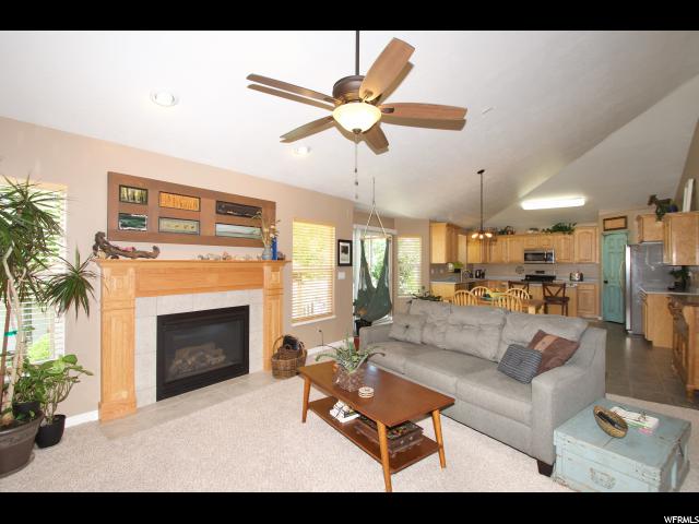 1994 S 275 E, Clearfield, UT 84015