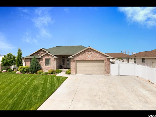 947 N 1445 W, Clinton, UT 84015