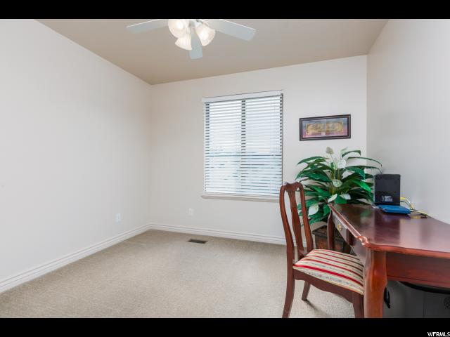 947 N 1445 W, Clinton, UT 84015