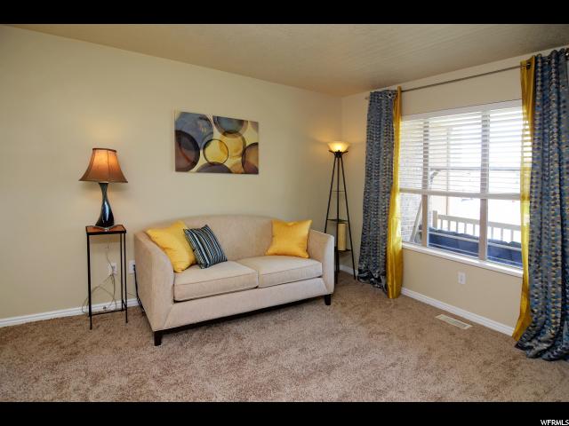 2604 W 2500 N, Clinton, UT 84015