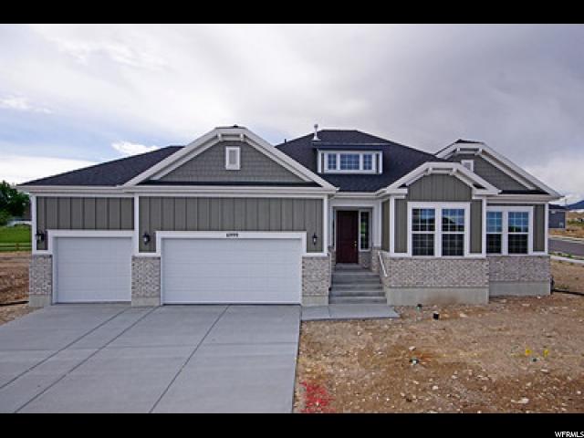 2401 N STANLEY CRANE DR, Clinton, UT 84015