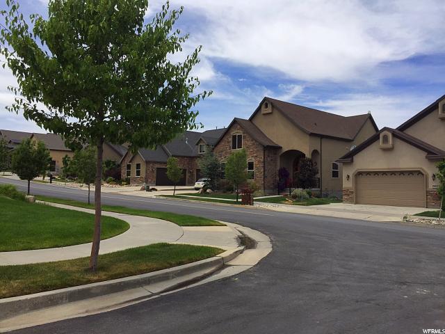 293 E BROADLEAF CIR, Draper, UT 84020