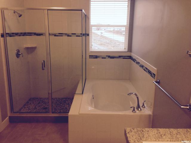 36 YELLOW CLIFF DR E, Draper, UT 84020