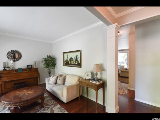 359 E CRANBERRY HILL DR S, Draper, UT 84020