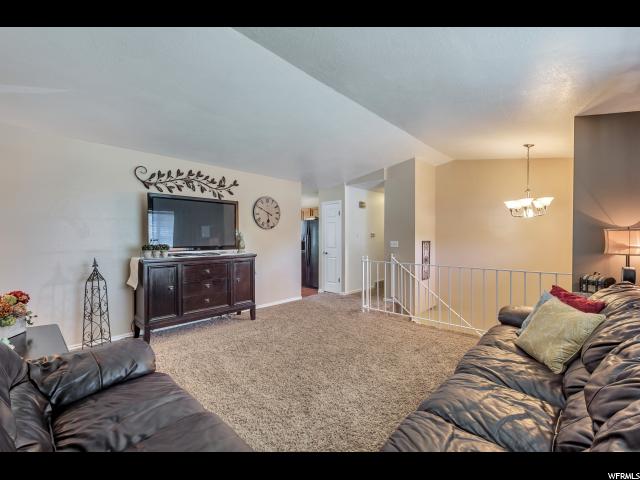 136 E RICE LN, Farmington, UT 84025