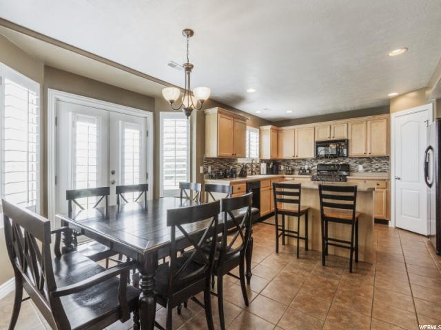 1691 W COUNTRY BEND RD N, Farmington, UT 84025