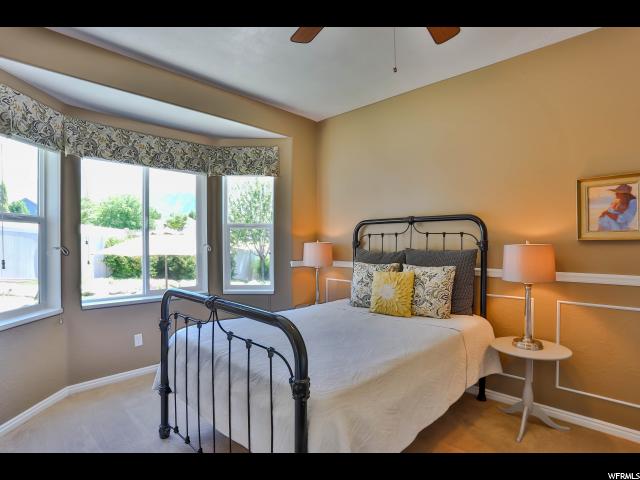 776 N BROWNING LN W, Farmington, UT 84025