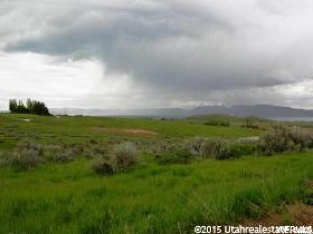 3048 S GOLF CRSE, Garden City, UT 84028