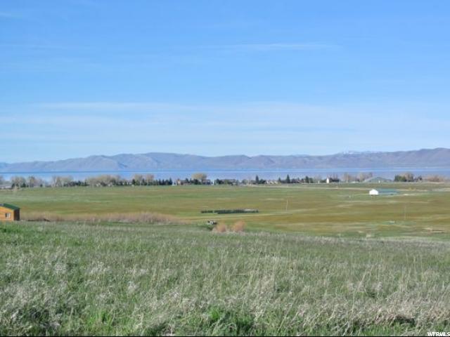 112 E CLUBHOUSE DR, Garden City, UT 84028