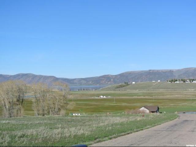 112 E CLUBHOUSE DR, Garden City, UT 84028