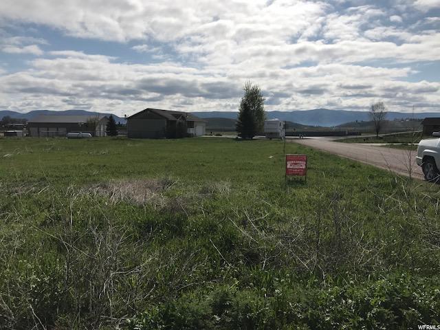 2484 S COUNTRY CLB, Garden City, UT 84028