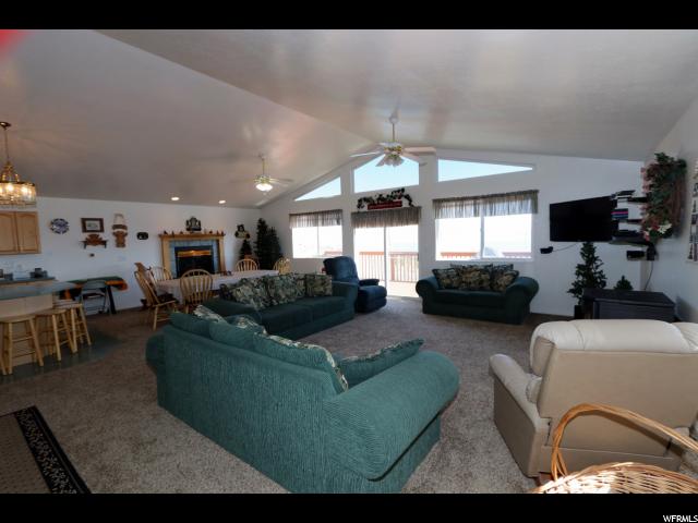 2961 S CHOKECHERRY CIR, Garden City, UT 84028