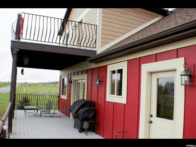616 N North Lochwood Dr W, Garden City, UT 84028