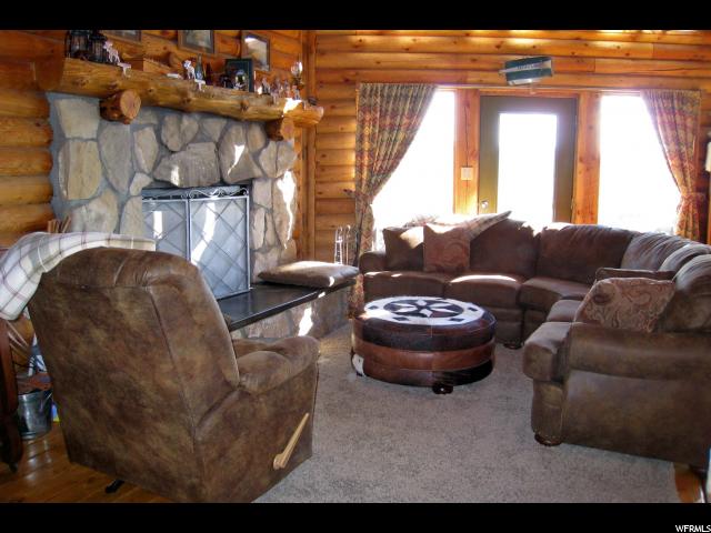8048 S Bristlecone Dr, Daniel, UT 84032
