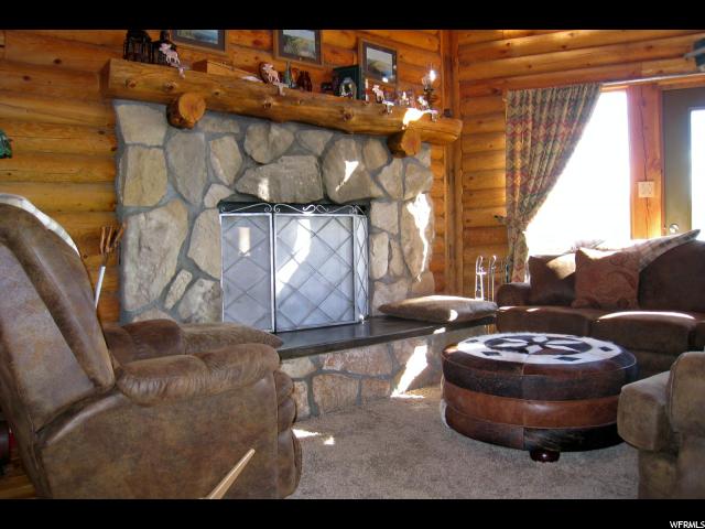 8048 S Bristlecone Dr, Daniel, UT 84032