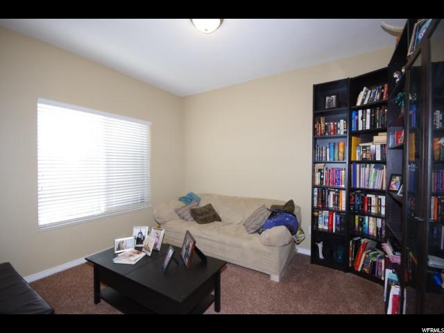 656 N STONNE LN W, Kaysville, UT 84037