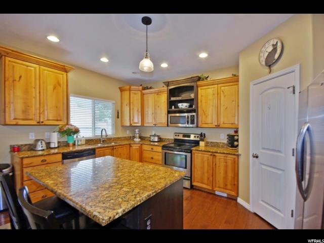 656 N STONNE LN W, Kaysville, UT 84037