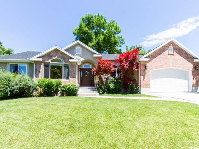 915 S WHISPERWOOD CV, Kaysville, UT 84037