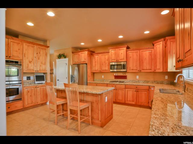 1303 S APPALOOSA Ave, Kaysville, UT 84037