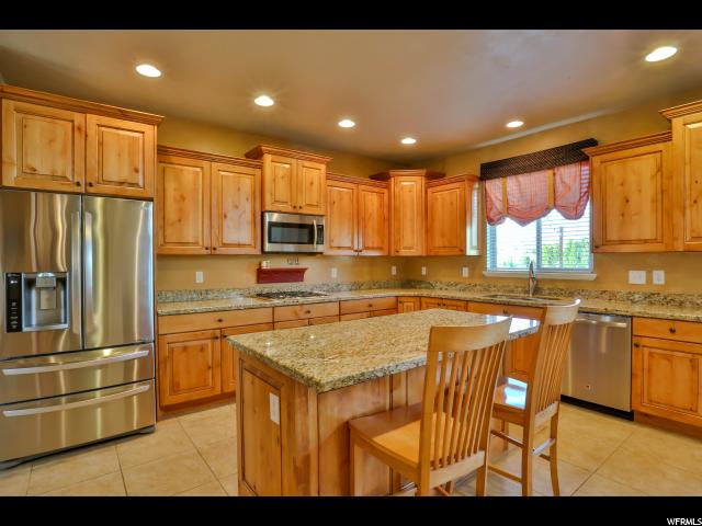 1303 S APPALOOSA Ave, Kaysville, UT 84037